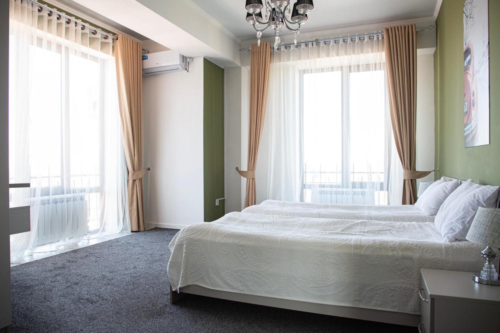 Casablanca Apart Hotel Bisjkek Eksteriør bilde
